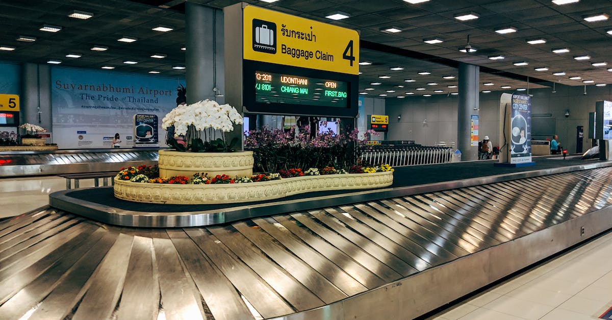 a-luggage-conveyor-inside-airport