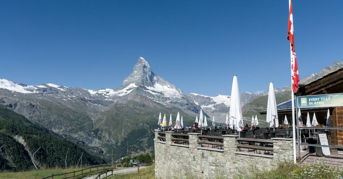 view-matterhorn-in-alps-and-a-bar-on-the-border-of-italy-and-switzerland